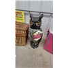 Image 3 : Gardeneer Natural Enemy Scarecrow Rotating Head Owl Decoy, Wicker Picnic Basket, Cooler and More