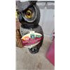 Image 4 : Gardeneer Natural Enemy Scarecrow Rotating Head Owl Decoy, Wicker Picnic Basket, Cooler and More