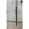 Image 2 : Mid-Century Modern Brass & Wood Pole Lamp with Three Teak Arms. Missing Glass Shades