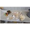 Image 1 : Assorted Seashell Collection With Starfish, Sand Dollar, Brass Pot, Rubik's Cube, and More