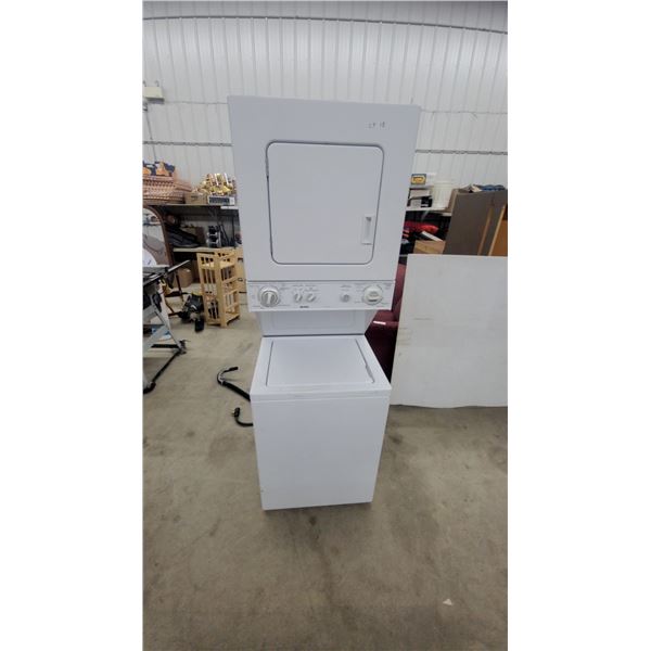 Kenmore Heavy Duty Stacked Washer and Dryer Unit