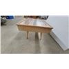Image 3 : Adams 4 Roses Kentucky Straight Bourbon Whiskey Bottle Display Coffee Table with Tapered Legs