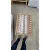 Image 6 : Adams 4 Roses Kentucky Straight Bourbon Whiskey Bottle Display Coffee Table with Tapered Legs