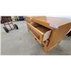Image 6 : Pair of Light-Toned Wood Nightstands with Two-Door Cabinets and Open Shelves 23 x 23 x 19"