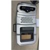 Image 3 : DeLonghi Cool-Zone Digital Electric Deep Fryer, Extra-Large 4.5L Stainless Steel with Box