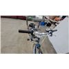 Image 2 : Giant Option Hybrid Bicycle, Teal-Blue Frame, Grip Shifters, V-Brakes, Late 1990s/Early 2000s 27"