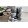 Image 3 : Dumbbell Set with Rack; 6 Dumbbells, 20 lb. Each