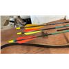 Image 3 : Falcon Recurve Bow w/ 3 Hunting Arrows