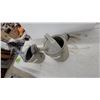 Image 4 : Vintage Galvanized Steel Corrugated Watering Cans with Rose Sprinkler Heads, Set of 2
