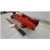 Image 3 : Red Hydraulic Floor Jack with Detached Operating Handle