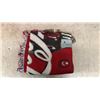 Image 6 : Coca-Cola Cooler, Duffle Bag, Frisbee, Hat, Jump Rope, Playing Cards, London T-Shirt and More