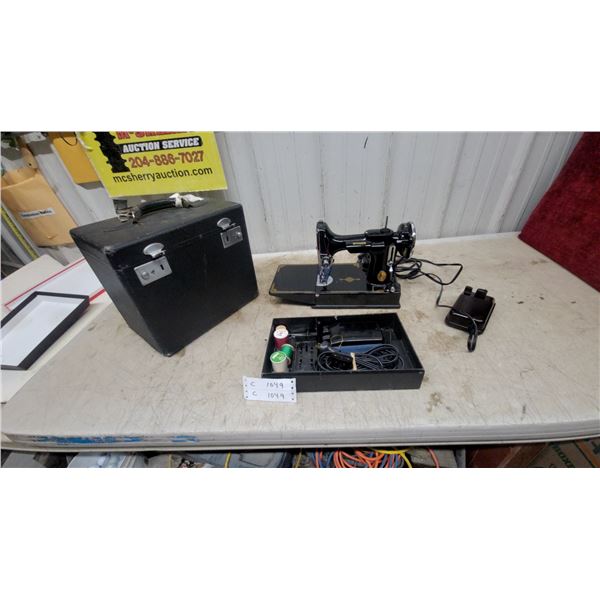 Singer Featherweight 221 Sewing Machine With Case, Foot Pedal, Thread and More