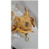 Image 5 : Push-Button Telephone Carved from Natural Burl Wood with Coiled Cord Amazing Phone