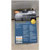 Image 5 : 300-Watt Halogen Outdoor Security Light and GE Model 15253 120/240V 24-Hour Timer Switch