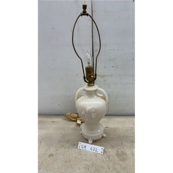 Aladdin Alacite Vintage Electric Table Lamp with Urn Body, Floral Pattern and Final Shade, 24" H