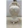Image 4 : Aladdin Alacite Vintage Electric Table Lamp with Urn Body, Floral Pattern and Final Shade, 24" H