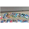 Image 2 : Large Collection of Vintage Topps Baseball Trading Cards, 1987, 1988, and 1991 MLB Sets
