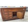 Image 6 : Antique Oak Store Counter with Drawers & Cabinet 71 x 20 x 34