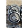 Image 6 : 6 Ford Motor Company Hubcaps & 7 Other Hubcaps