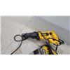 Image 4 : DeWalt DW303 Type 1 Corded Reciprocating Saw and Corded Screw Gun