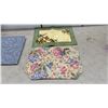 Image 3 : Art Glass Bowls, Murano Bird, Ceramic Novelty Figurines, Singing Man Bottle, Place Mats and More