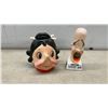 Image 4 : Art Glass Bowls, Murano Bird, Ceramic Novelty Figurines, Singing Man Bottle, Place Mats and More