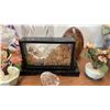 Image 5 : Assorted Decor & Collectibles: Chinese Porcelain Planter, Crystal Figurines, & More