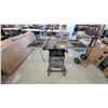 Image 1 : Craftsman Series 900 10" Table Saw With Extension Wings and Cast Iron Top
