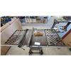 Image 2 : Craftsman Series 900 10" Table Saw With Extension Wings and Cast Iron Top