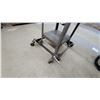 Image 6 : Craftsman Series 900 10" Table Saw With Extension Wings and Cast Iron Top
