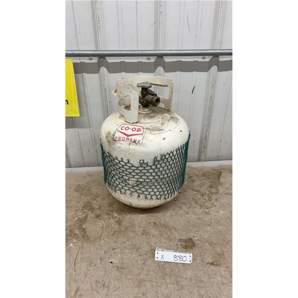 CO-OP 20-Pound Propane Tank