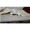 Image 7 : Vintage Wallpaper Rolls Including Hanna-Barbera, Looney Tunes, and Retro Ladies Designs