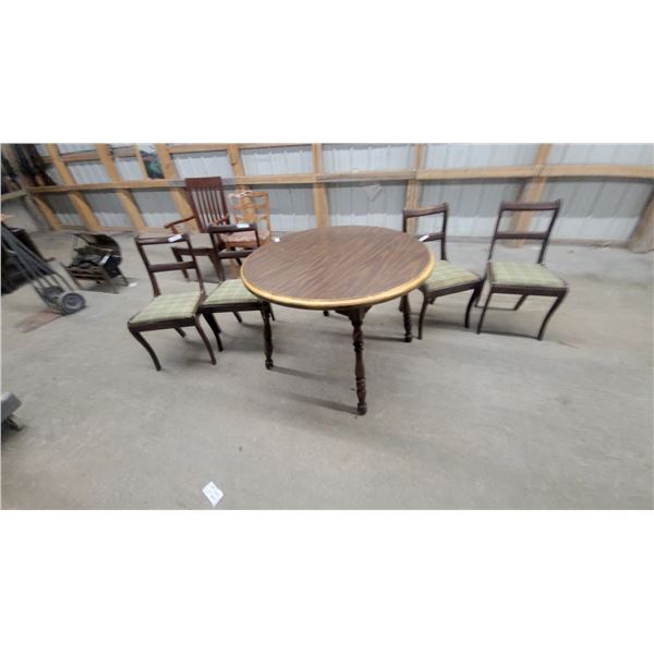 Round Wood Dining Table 30" Hgt.