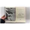 Image 3 : Canadian Astronaut Chris Hadfield Autographed Hardcover Book