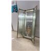 Image 7 : Vintage Three-Panel Hinged Tri-Fold Vanity Mirror with Brass-Toned Metal Frame, 30 x 24"