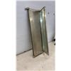 Image 8 : Vintage Three-Panel Hinged Tri-Fold Vanity Mirror with Brass-Toned Metal Frame, 30 x 24"