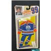 Image 3 : Vintage 1983 Wayne Gretzky Doll plus 2nd Uniform