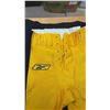 Image 3 : Winnipeg Blue Bombers Game Worn Pants