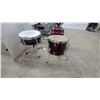 Image 6 : Ludwig 5-Piece Youths Acoustic Drum Set, Burgundy with Chrome Hardware, Cymbals Included