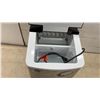 Image 4 : Igloo ICE115-SS Ice Maker, 115V AC 60 Hz 1 Ph, 2.1A Production, 3.2A Storage