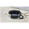 Image 2 : Vintage Western Electric Model 500 Black Rotary Dial Desk Telephone