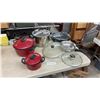 Image 1 : Lot of Assorted Cookware Including Red Pasta Pots with Strainer Lids, Stockpot, Skillet and More