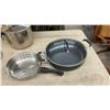 Image 6 : Lot of Assorted Cookware Including Red Pasta Pots with Strainer Lids, Stockpot, Skillet and More