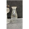 Image 8 : Set of 3 Antique Kerosene Oil Lamps, 2 Green Glass and 1 Clear Glass with Chimneys