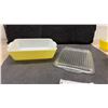 Image 2 : Vintage Pyrex Primary Yellow Refrigerator Dish Set with Ribbed Glass Lids, 6 Pieces