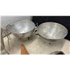 Image 2 : Wilton 12-Cup Standard Muffin Pan, Muffin Tins, Loaf Pans, Colanders, Strainers, and More
