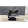 Image 2 : Vintage Singer Model 20 Sewhandy Miniature Hand-Crank Sewing Machine with Instruction Booklet