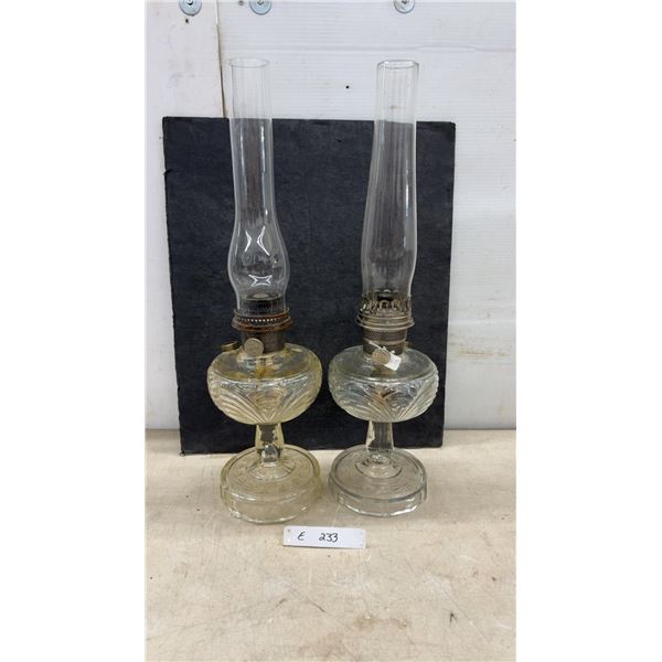 Pair of Vintage Aladdin Model 91 Kerosene Mantle Lamps With Clear Glass Bases and Chimneys