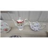 Image 3 : Assorted Porcelain Teaware with Floral Patterns and Gold Trim, Teapots, Plates and More Chintz