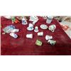 Image 2 : Collection of Miniature Porcelain Thimbles, Delft Clogs, Figurines, Teacups, Trinkets, and More